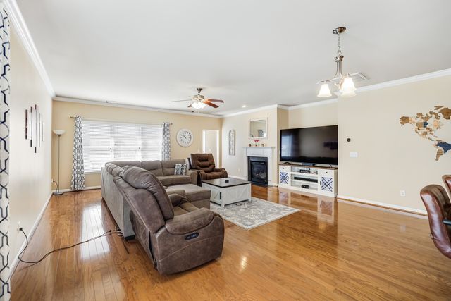 5239 New John Hagar Rd, Hermitage, TN 37076