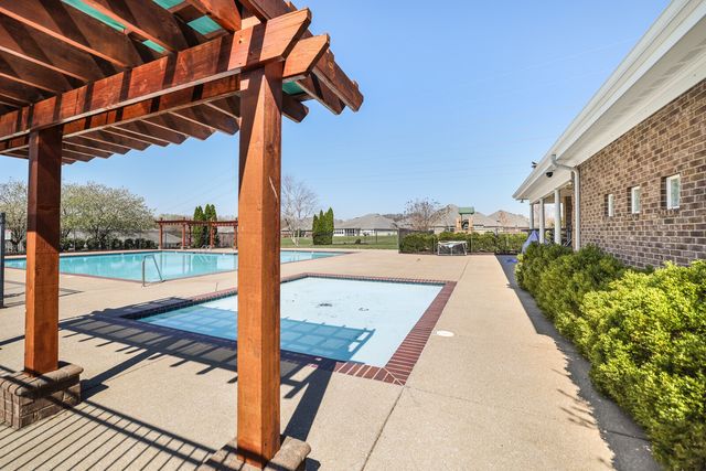 5239 New John Hagar Rd, Hermitage, TN 37076