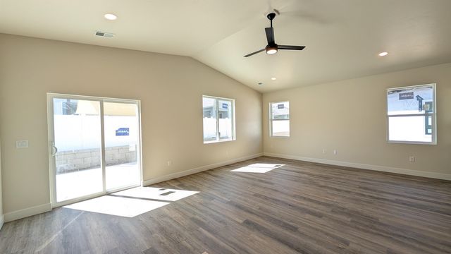 1720 Rusty Rivet Road, Fruita, CO 81521