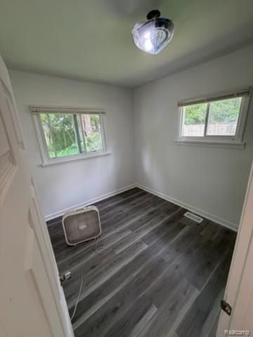 2409 N Vernon Avenue, Flint, MI 48506