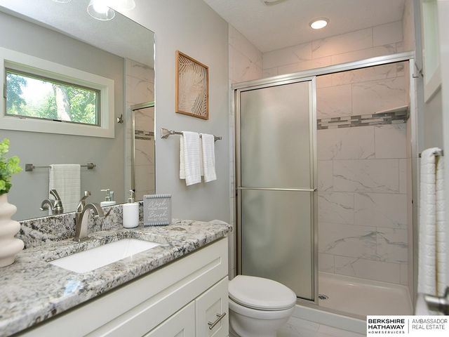 621 Riverside Drive, Waterloo, NE 68069