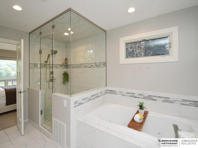 621 Riverside Drive, Waterloo, NE 68069