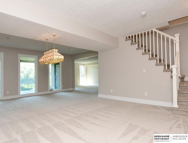621 Riverside Drive, Waterloo, NE 68069