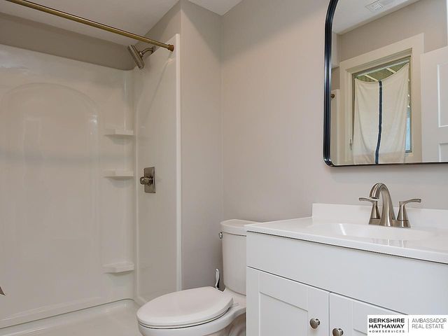 621 Riverside Drive, Waterloo, NE 68069