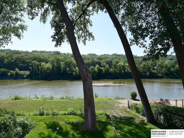 621 Riverside Drive, Waterloo, NE 68069