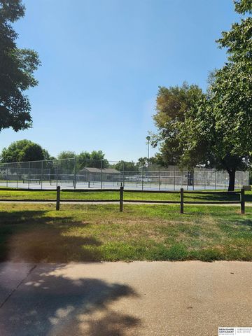 621 Riverside Drive, Waterloo, NE 68069