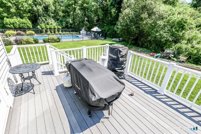 12 Mountain View Avenue, New Milford, CT 06776