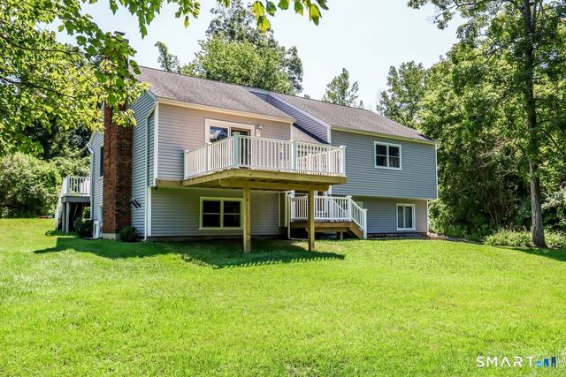 12 Mountain View Avenue, New Milford, CT 06776