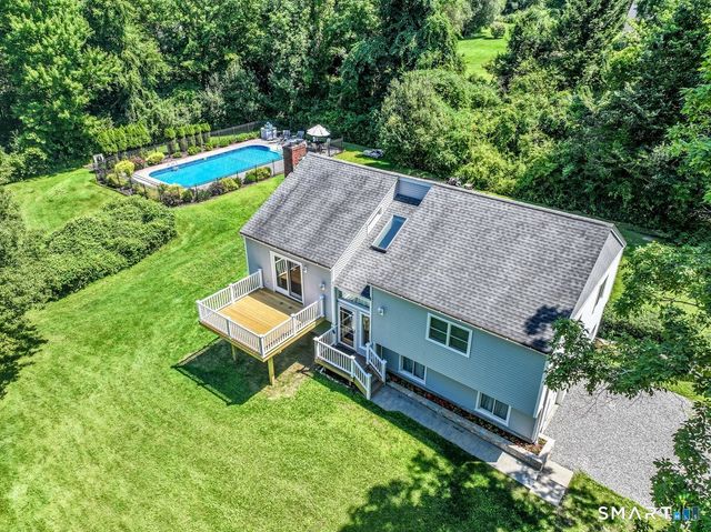 12 Mountain View Avenue, New Milford, CT 06776