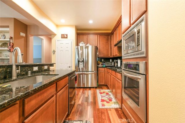 16652 Nicklaus Drive 94, Rancho Cascades, CA 91342