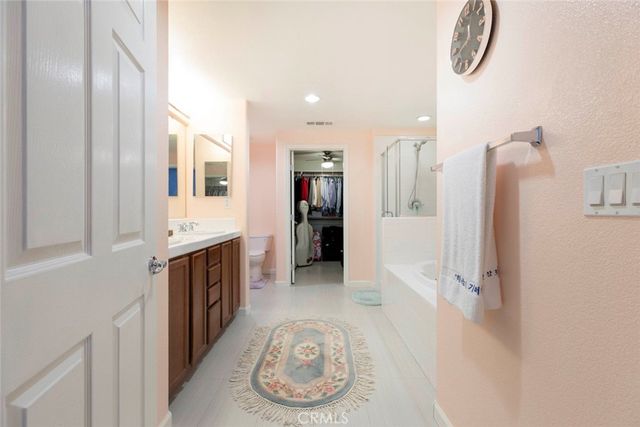 16652 Nicklaus Drive 94, Rancho Cascades, CA 91342