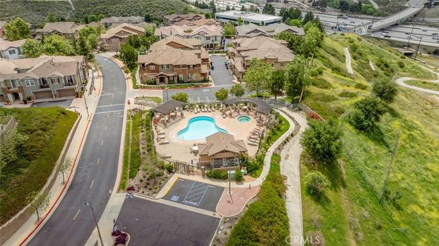 16652 Nicklaus Drive 94, Rancho Cascades, CA 91342