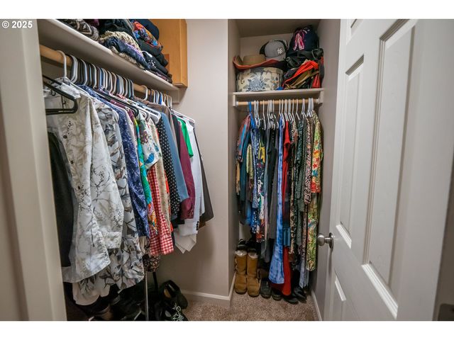 76377 MOSBY CREEK Rd, Cottage Grove, OR 97424