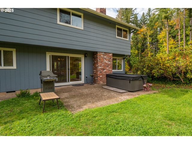 76377 MOSBY CREEK Rd, Cottage Grove, OR 97424