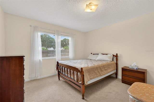 3001 STRATFORD LANE, Mount Dora, FL 32757