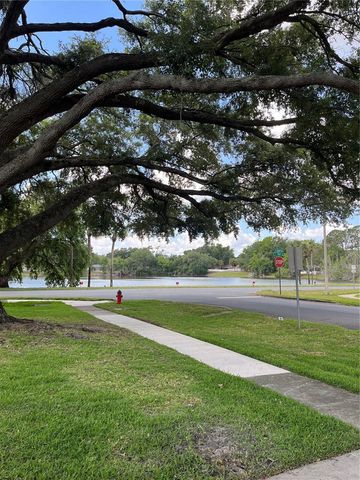 3001 STRATFORD LANE, Mount Dora, FL 32757