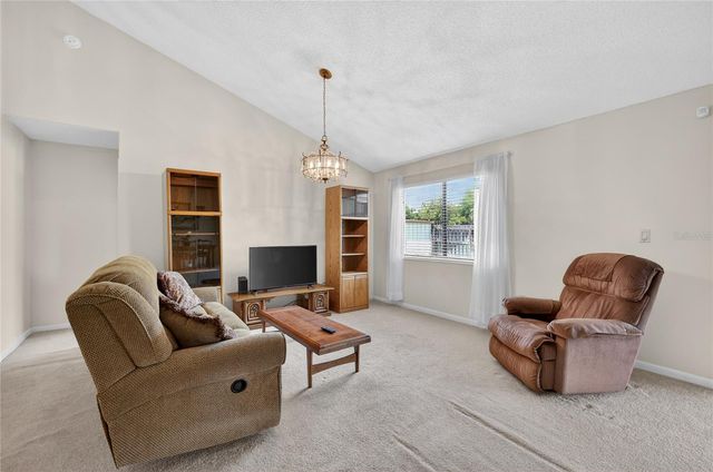 3001 STRATFORD LANE, Mount Dora, FL 32757