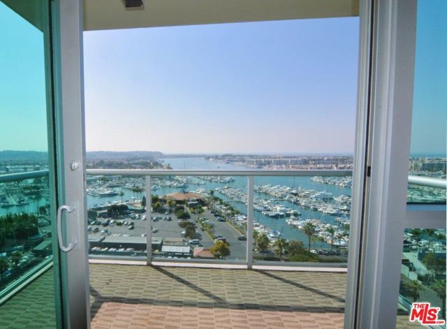 13700 Marina Pointe Drive 703, Marina Del Rey, CA 90292