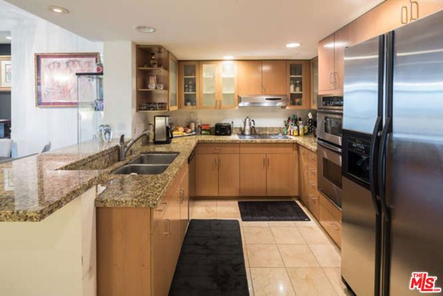 13700 Marina Pointe Drive 703, Marina Del Rey, CA 90292