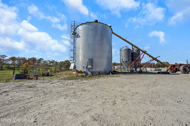 5620 BUFFALO ROAD, Jefferson City, MO 65101