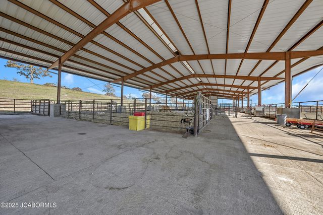 5620 BUFFALO ROAD, Jefferson City, MO 65101