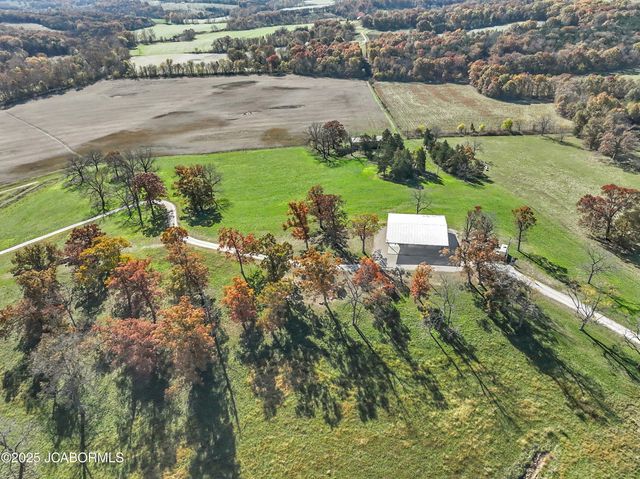 5620 BUFFALO ROAD, Jefferson City, MO 65101