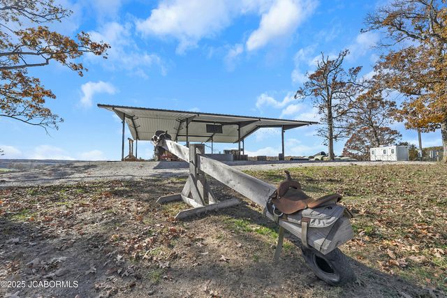 5620 BUFFALO ROAD, Jefferson City, MO 65101