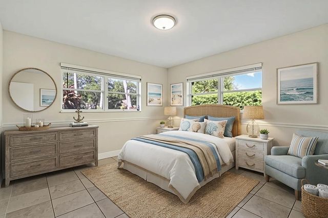 9195 SE Cove Point Street, Jupiter, FL 33469