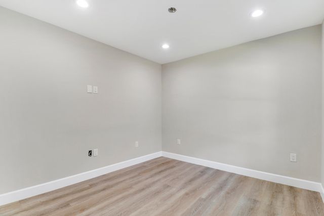 9195 SE Cove Point Street, Jupiter, FL 33469