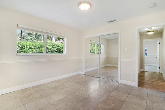 9195 SE Cove Point Street, Jupiter, FL 33469