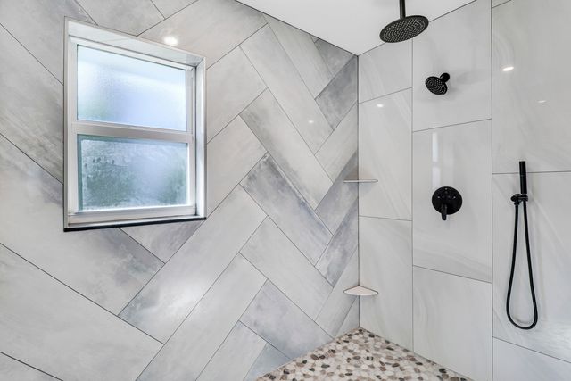 9195 SE Cove Point Street, Jupiter, FL 33469