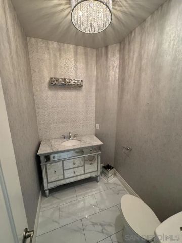 1838 El Jardin Ct, El Cajon, CA 92020