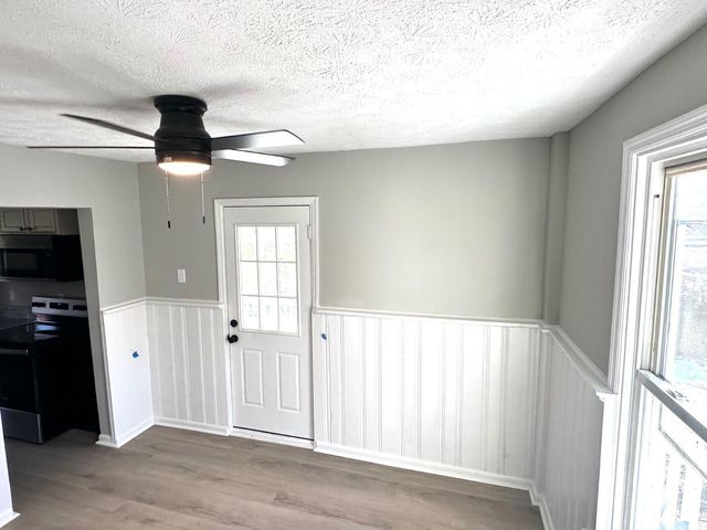 21 Wamsley Avenue, Cleves, OH 45002