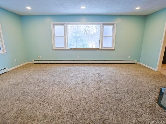 259 Kingston Avenue, Wurtsboro, NY 12790