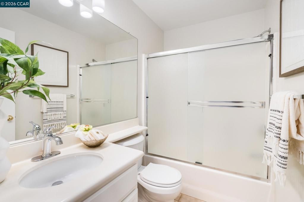 Image 20 of property listing at 170 Shadowhill Cir, San Ramon, CA 94583