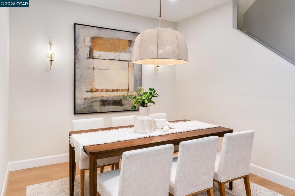 Image 5 of property listing at 170 Shadowhill Cir, San Ramon, CA 94583