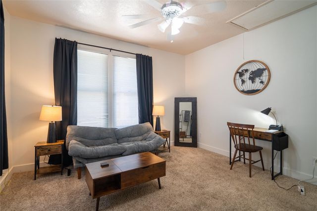 606 W Drew Street B, Houston, TX 77006