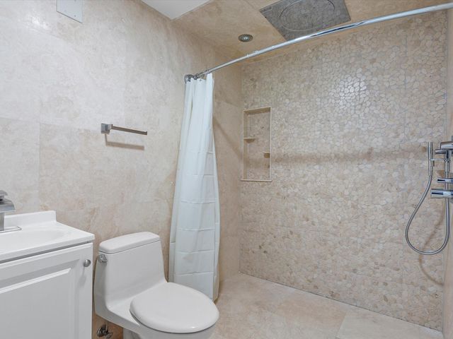 1421 Ponce De Leon, Fort Lauderdale, FL 33316