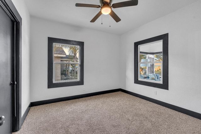 13475 Pear Street, Caruthers, CA 93609