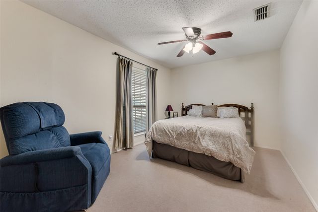 1916 J J Pearce Drive, Richardson, TX 75081