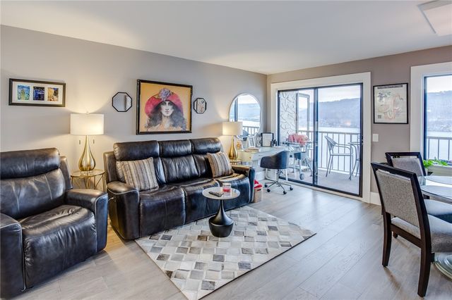 163 Cliffside Drive, South Bristol, NY 14424