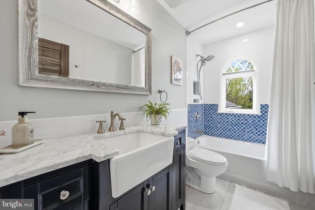 10712 LOCKLAND RD, Potomac, MD 20854