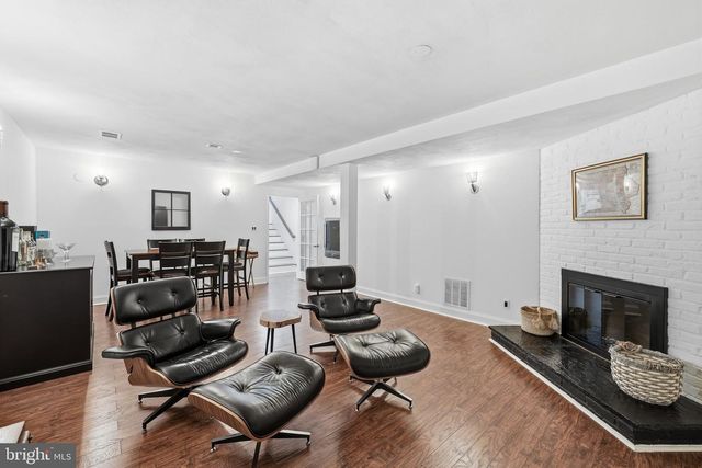 10712 LOCKLAND RD, Potomac, MD 20854
