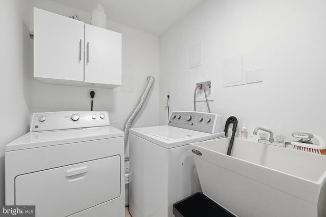 10712 LOCKLAND RD, Potomac, MD 20854