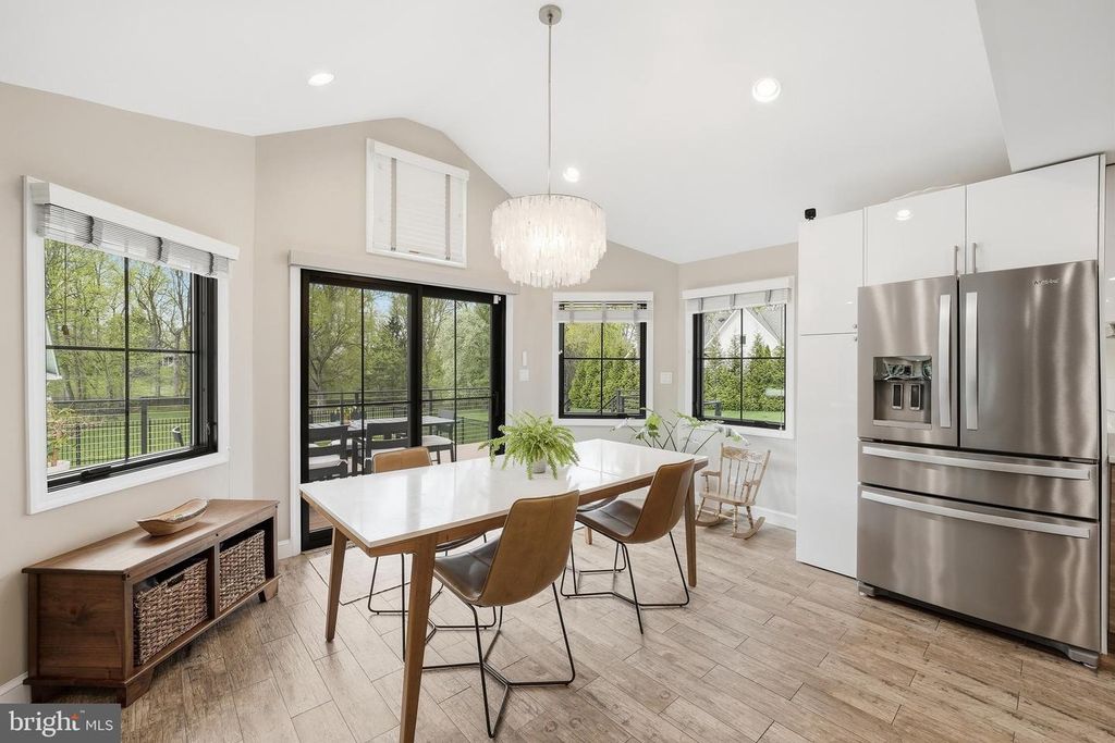 Image 21 of property listing at 10712 LOCKLAND RD, Potomac, MD 20854