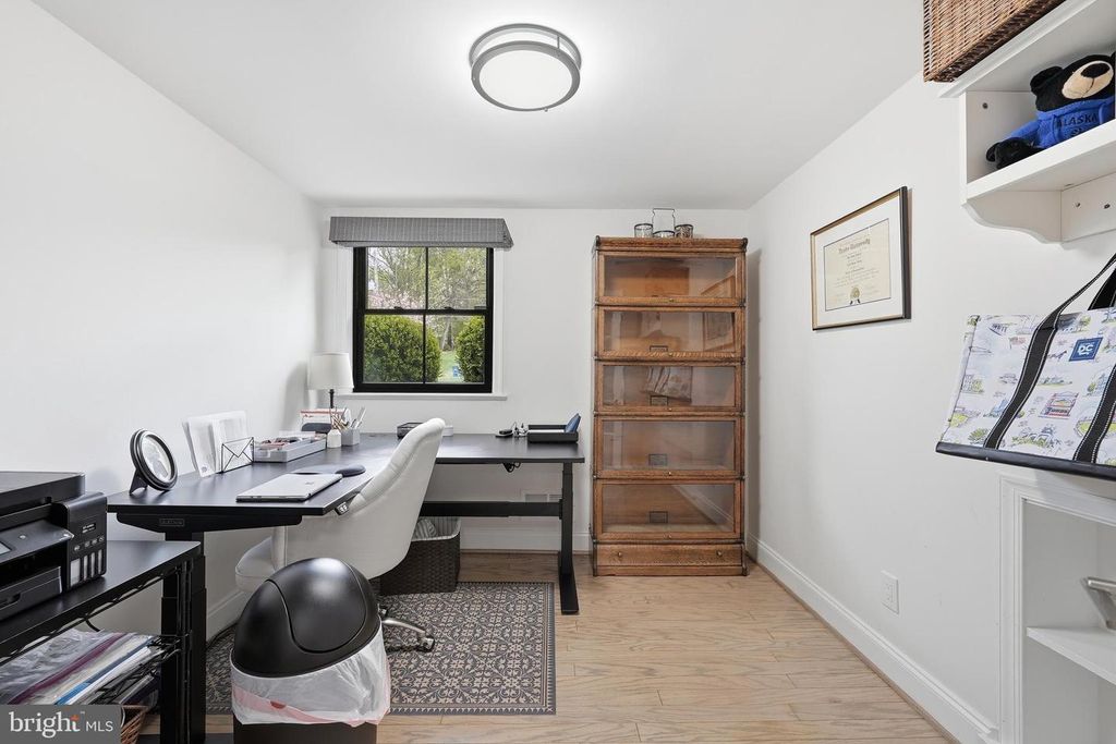 Image 46 of property listing at 10712 LOCKLAND RD, Potomac, MD 20854