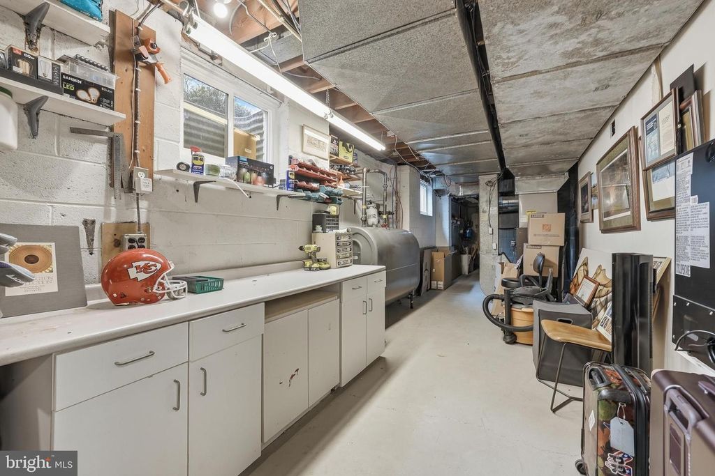 Image 53 of property listing at 10712 LOCKLAND RD, Potomac, MD 20854