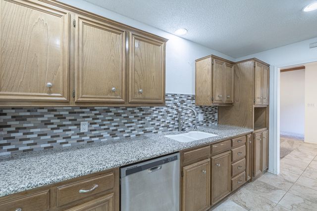 2714 80th Street, Lubbock, TX 79423