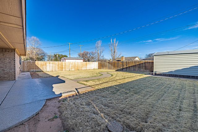 2714 80th Street, Lubbock, TX 79423