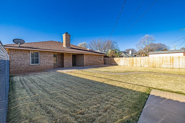 2714 80th Street, Lubbock, TX 79423
